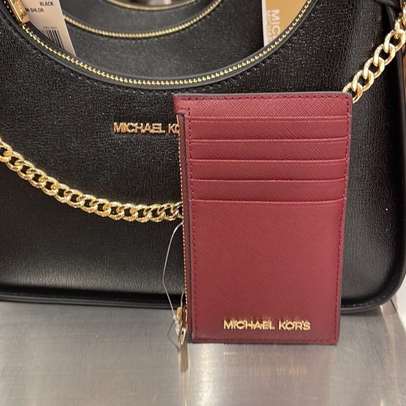 MICHAEL KORS
Jet Set Travel Medium Top Zip Leather Card Case Wallet 
Dark Cherry - Picture 16 of 16